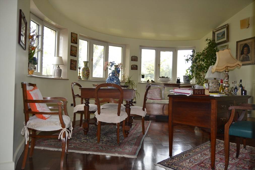 Villa a Modugno in VIA VENOSA 8 - Foto 2