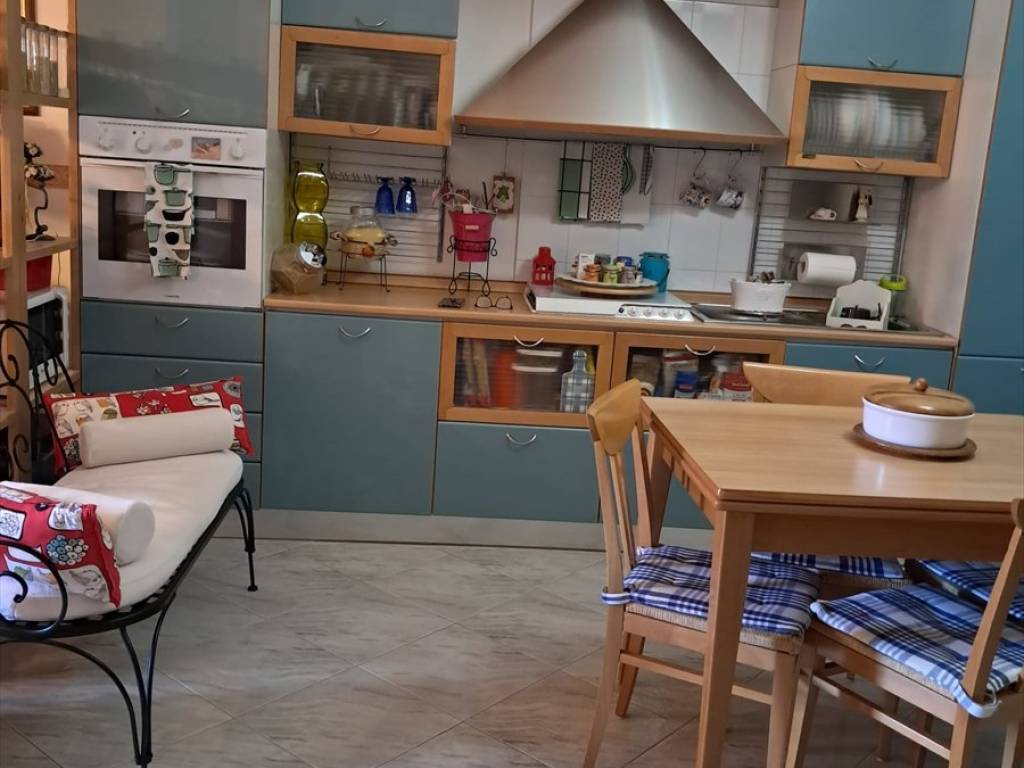 Appartamento a Modugno in Via Sottotenente Pado De Benedictis - Foto 4