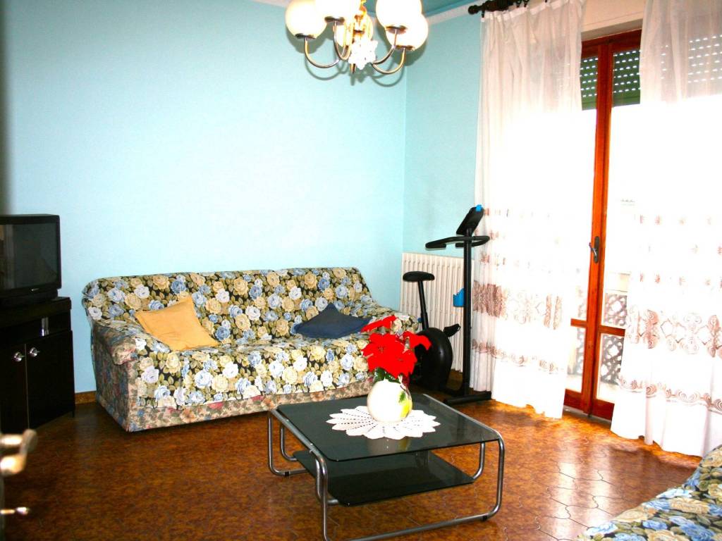 Villa a Chiaravalle in Via Tiziano - Foto 4