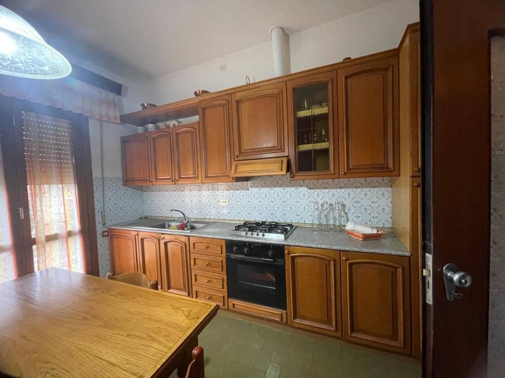 Villa a Uzzano in Via della Costa - Foto 4