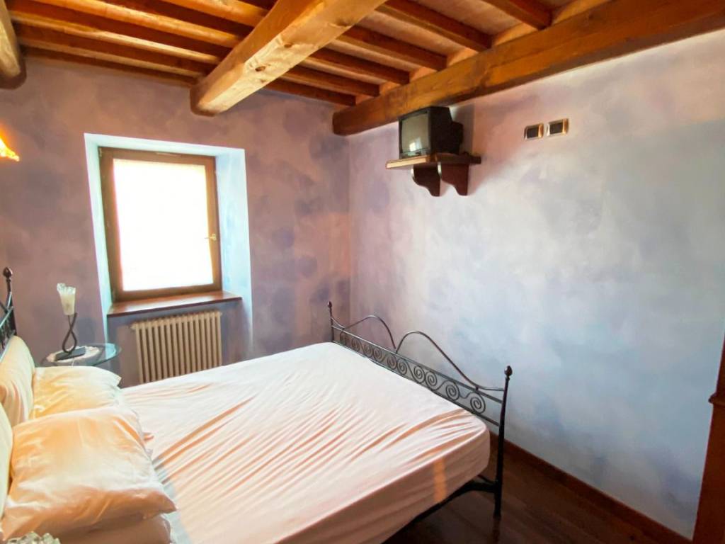 Casa indipendente a Castelraimondo in Località Vasconi - Foto 4