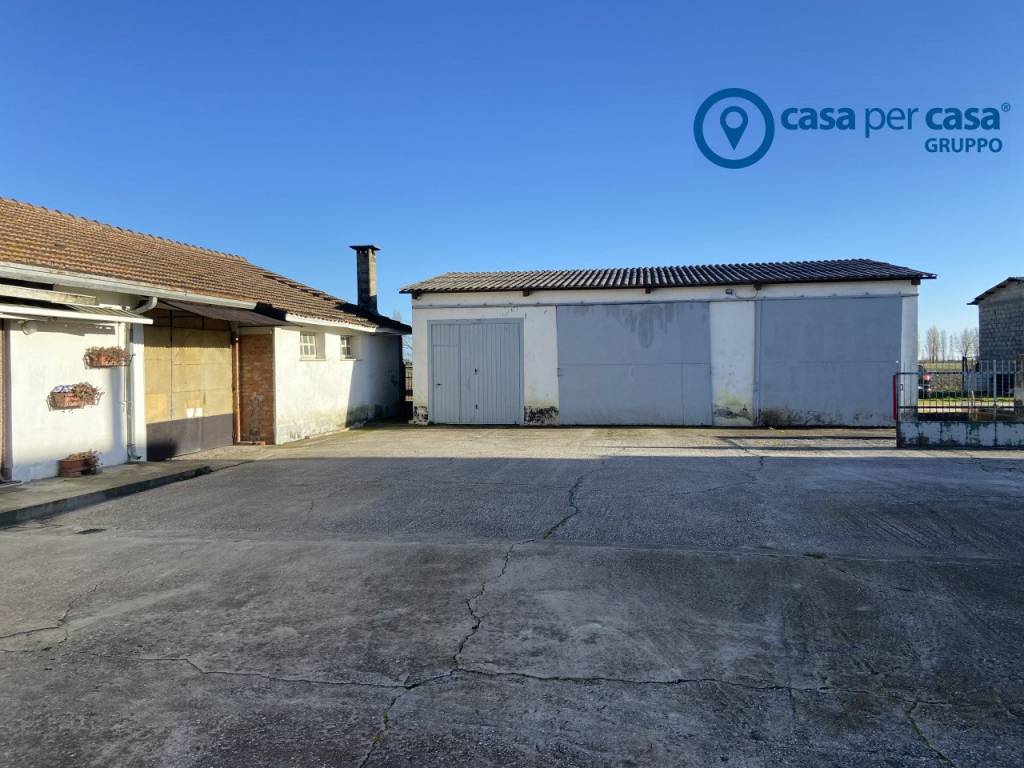 Casa indipendente a Porto tolle in Porto Tolle Via Belfiore - Foto 3