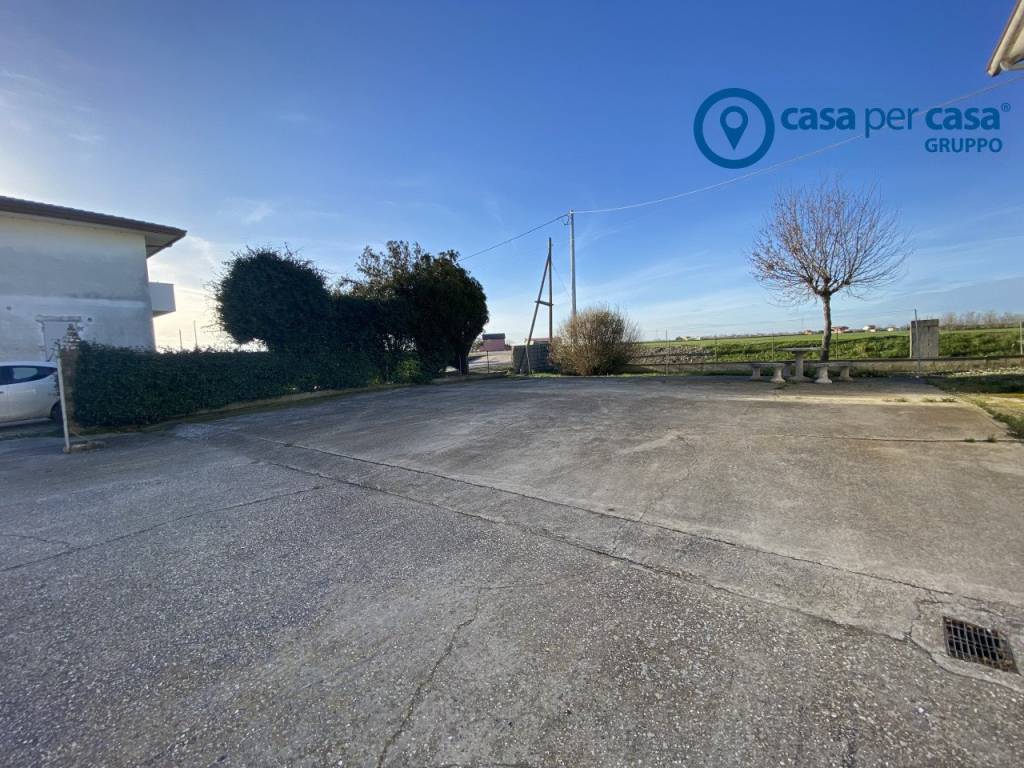 Casa indipendente a Porto tolle in Porto Tolle Via Belfiore - Foto 4