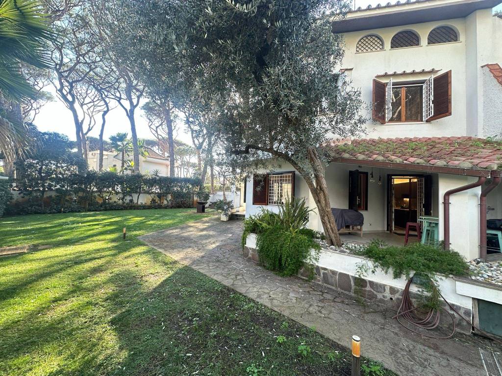 Villa a Fiumicino in Via Nervi - Foto 2