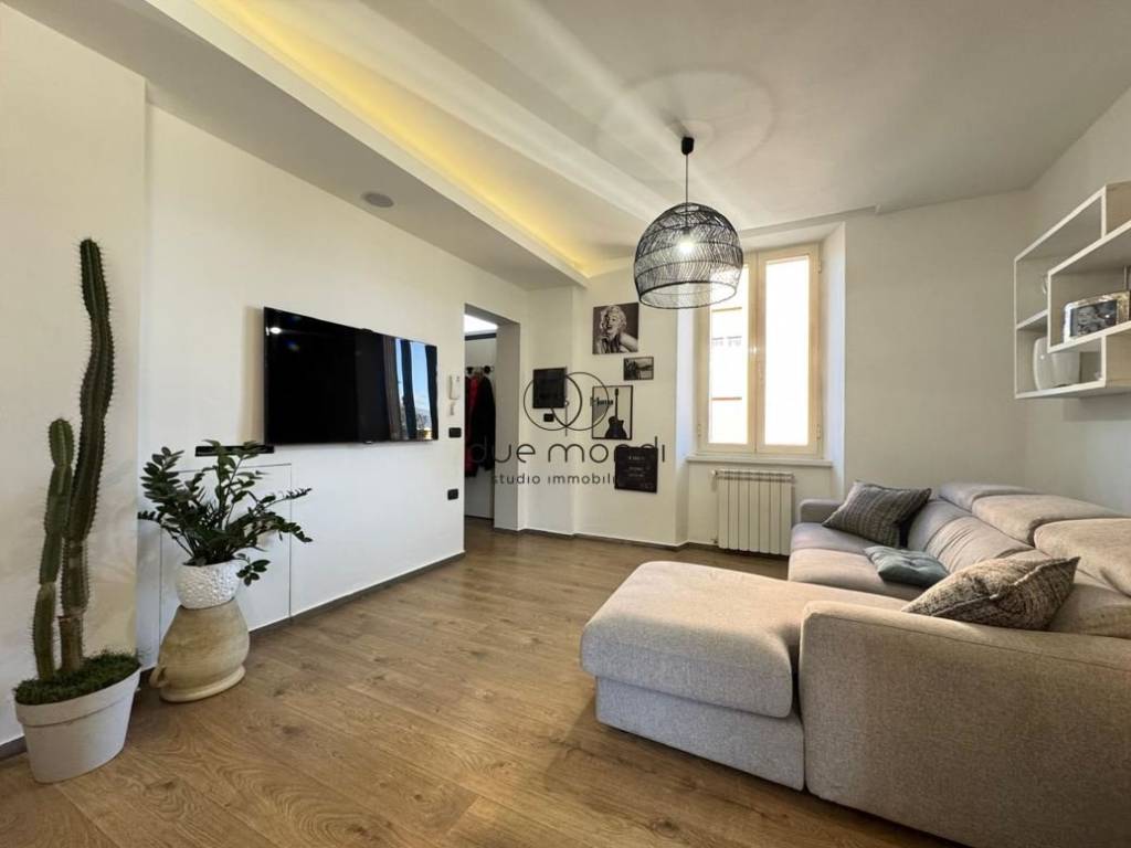 Casa indipendente a Spoleto in Viale Guglielmo Marconi - Foto 2