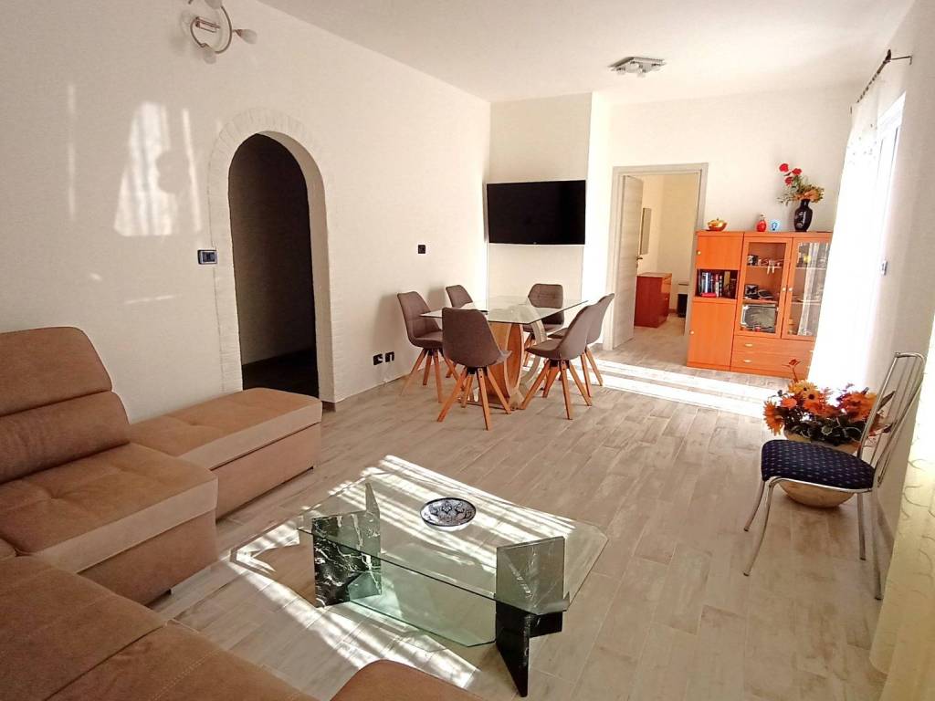 Appartamento a Lignano sabbiadoro in Via Tarvisio, 90 - Foto 2