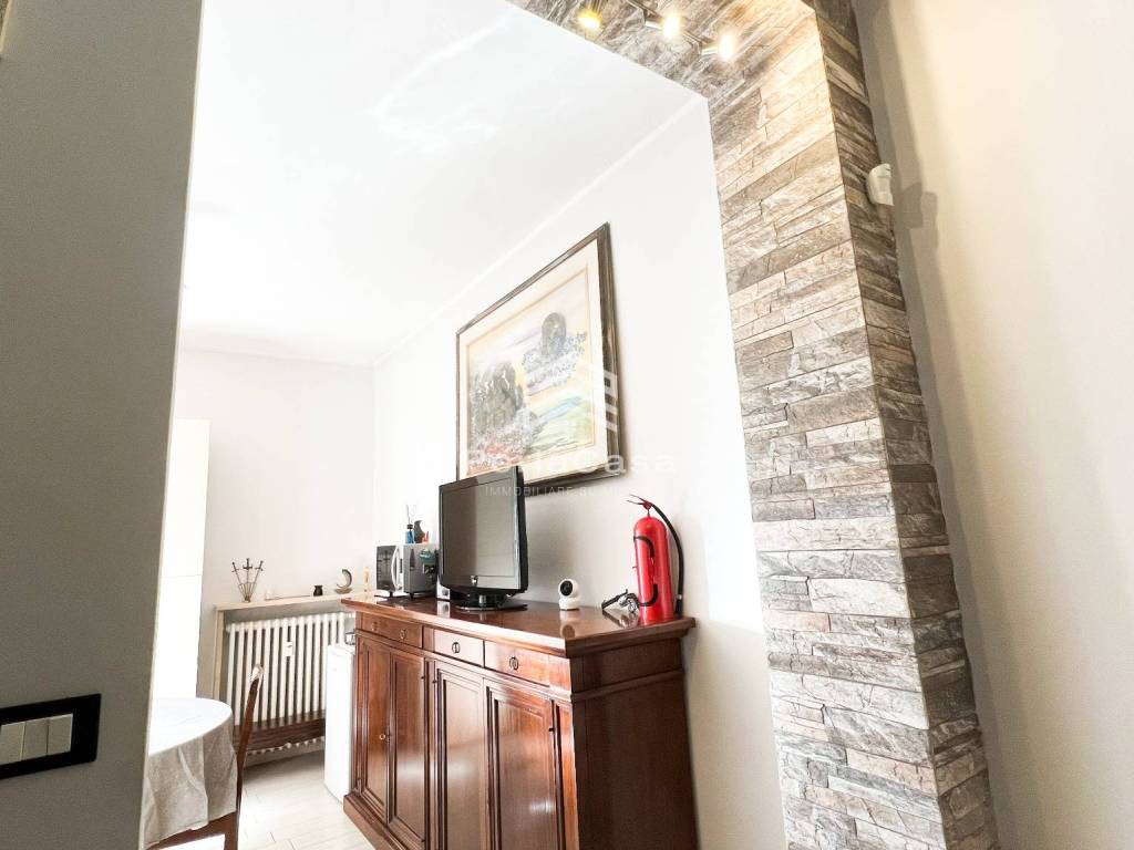 Appartamento a Vigevano in Via Edmondo De Amicis, 18 - Foto 2