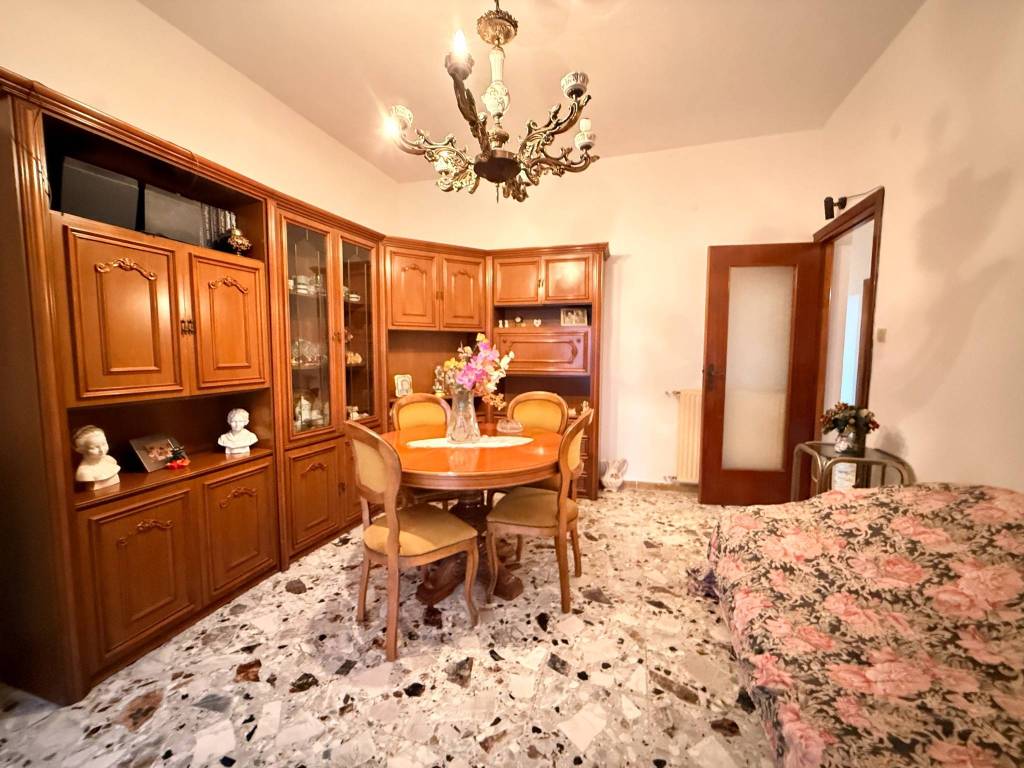 Appartamento a Torre annunziata in Via Prota, 71 - Foto 2