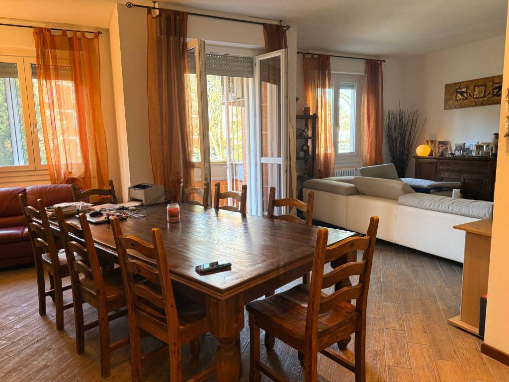 Appartamento a Monza in Via Luciano Zuccoli, 3 - Foto 2