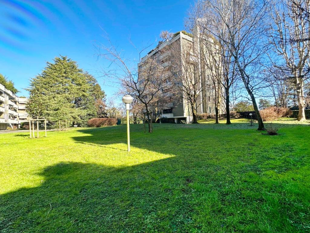 Attico / mansarda a Buccinasco in Via Rodolfo Morandi, 1 - Foto 2