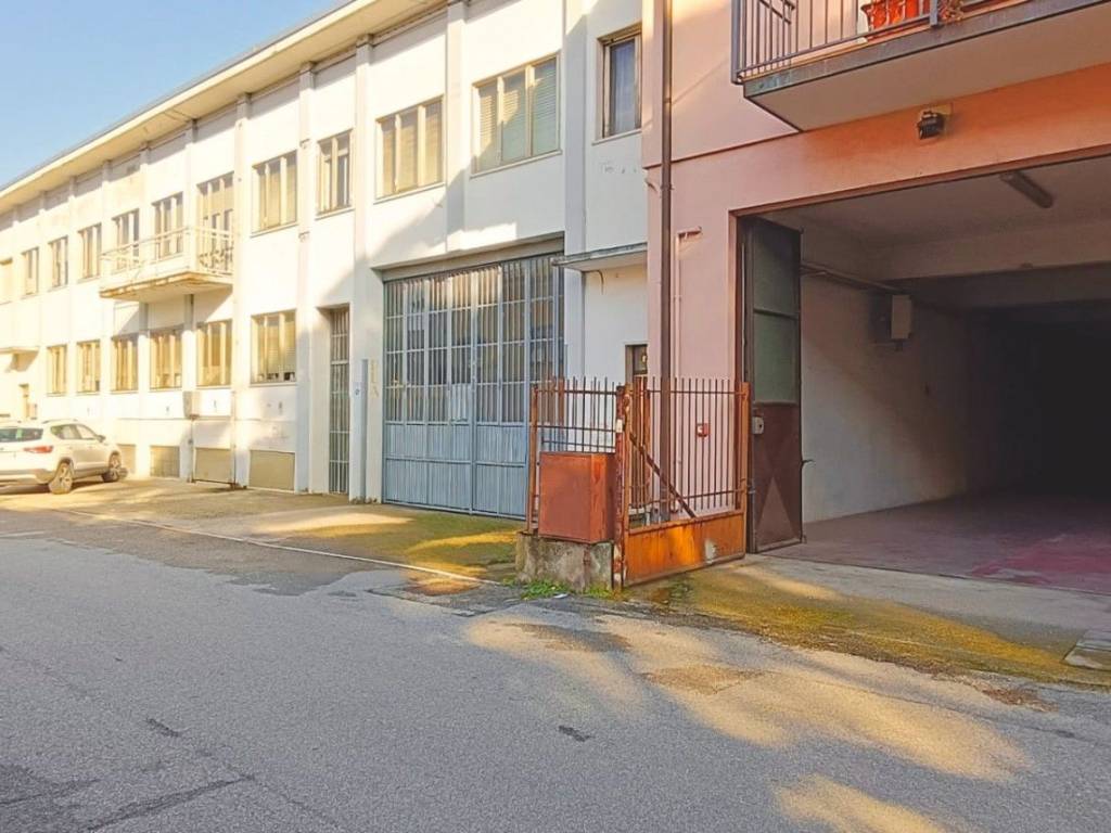 Immobile a Verona in Via VIA LOVANIO, 9 - Foto 4