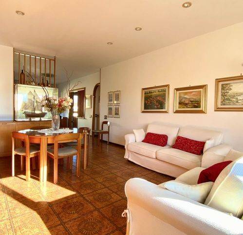 Appartamento a Latina in Via Londra, 28 - Foto 3