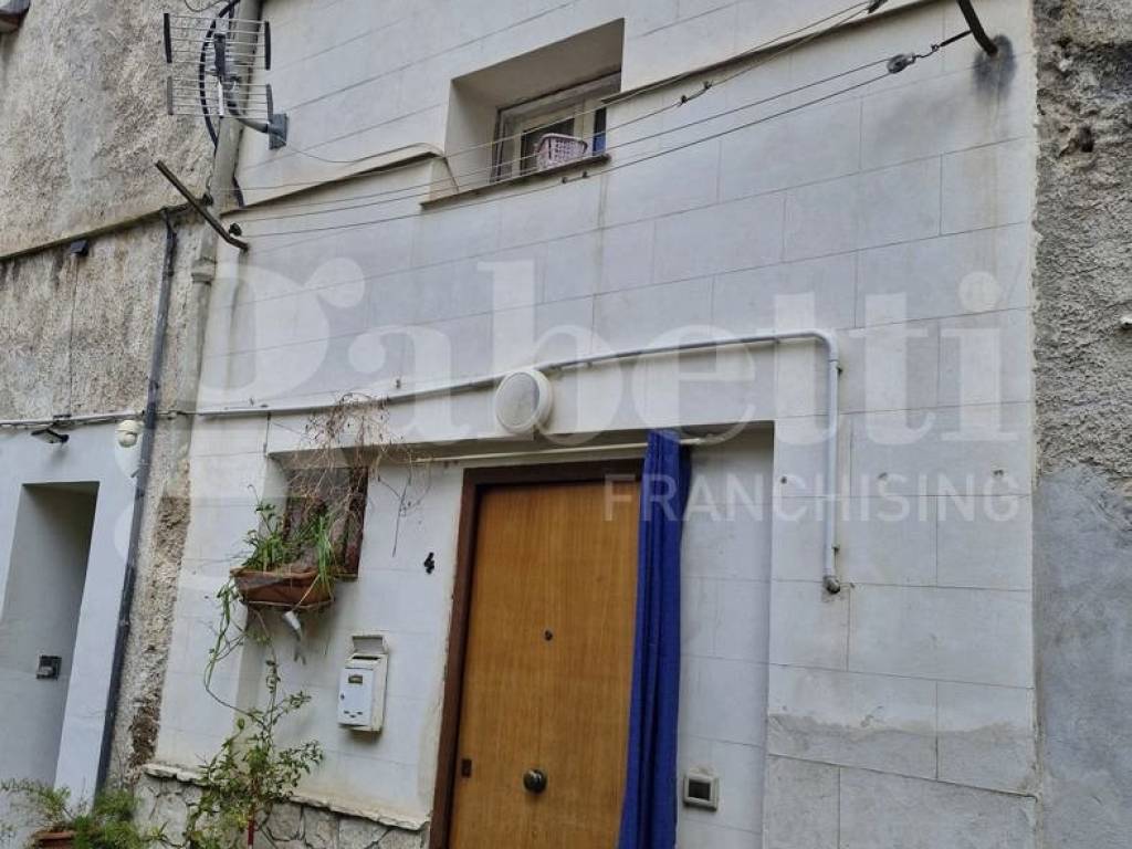 Casa indipendente a Palermo in Via Domenico Bergamini - Foto 2