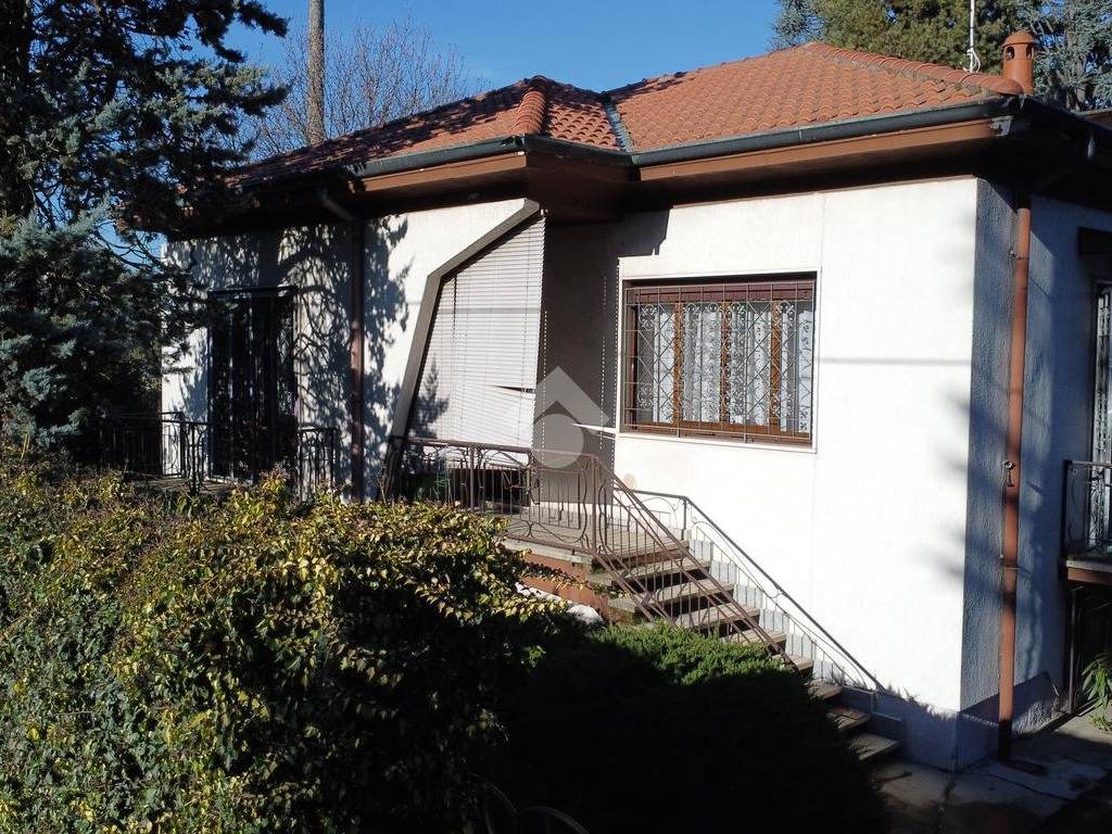 Villa a Cerro maggiore in Via Firenze, 14 - Foto 2