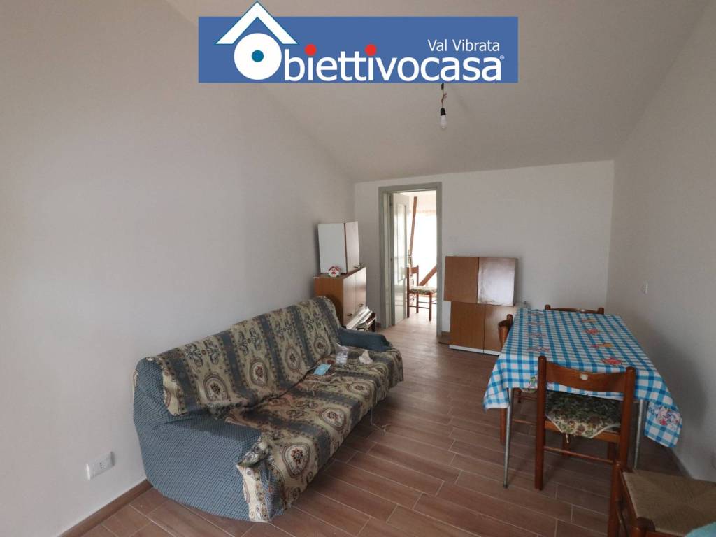 Casa indipendente a Campli in Via Nazario Sauro, 22 - Foto 2
