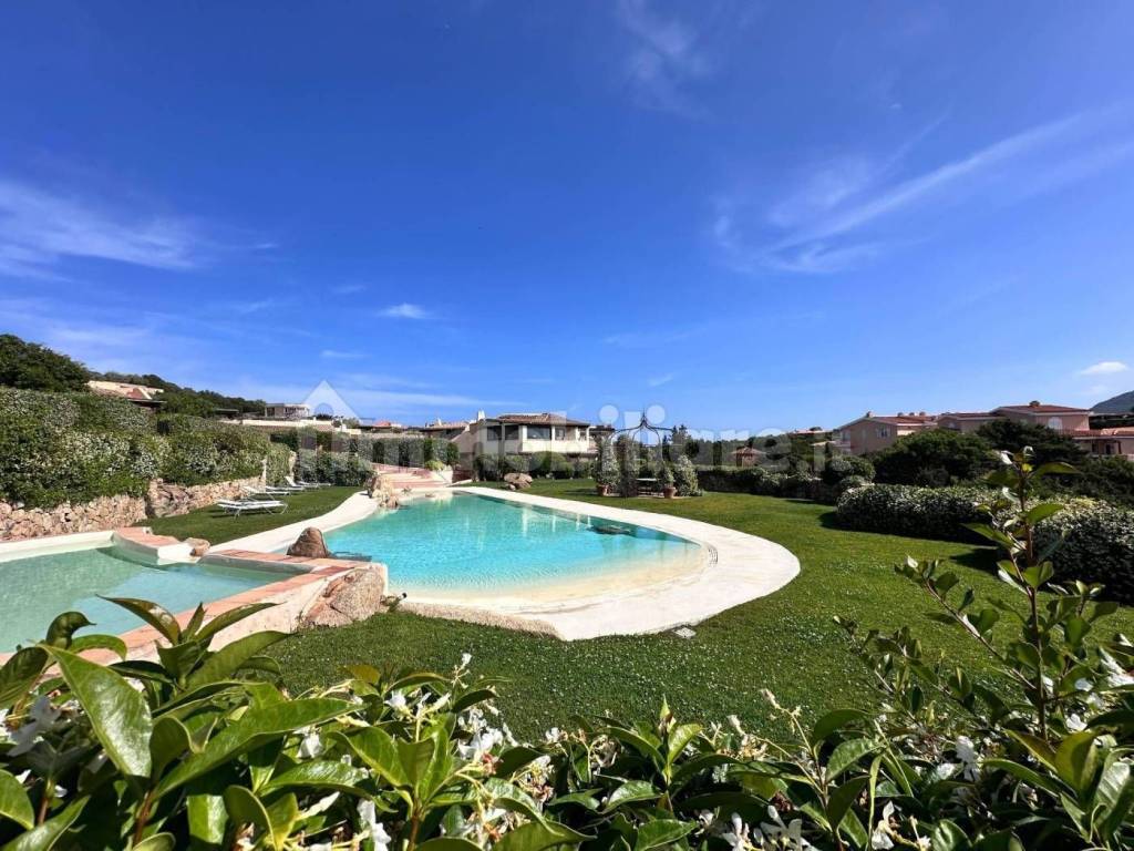 Appartamento a Arzachena in Via Porto Vecchio - Foto 2