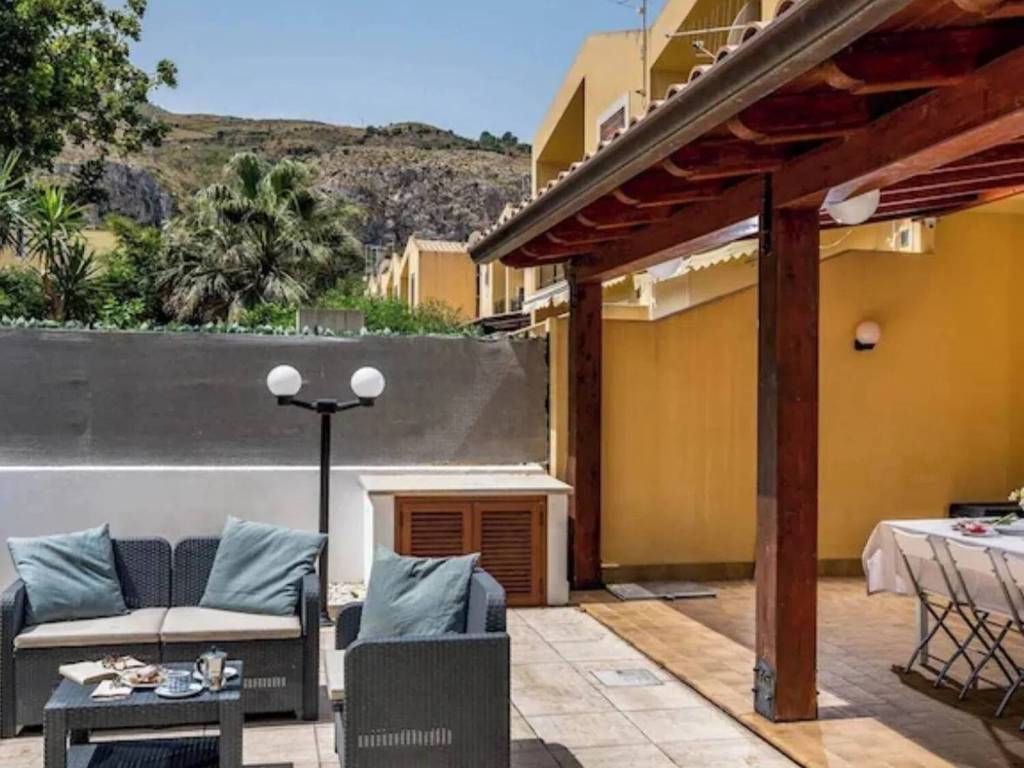 Villa a Valderice in Via Giardini Del Conte - Foto 2