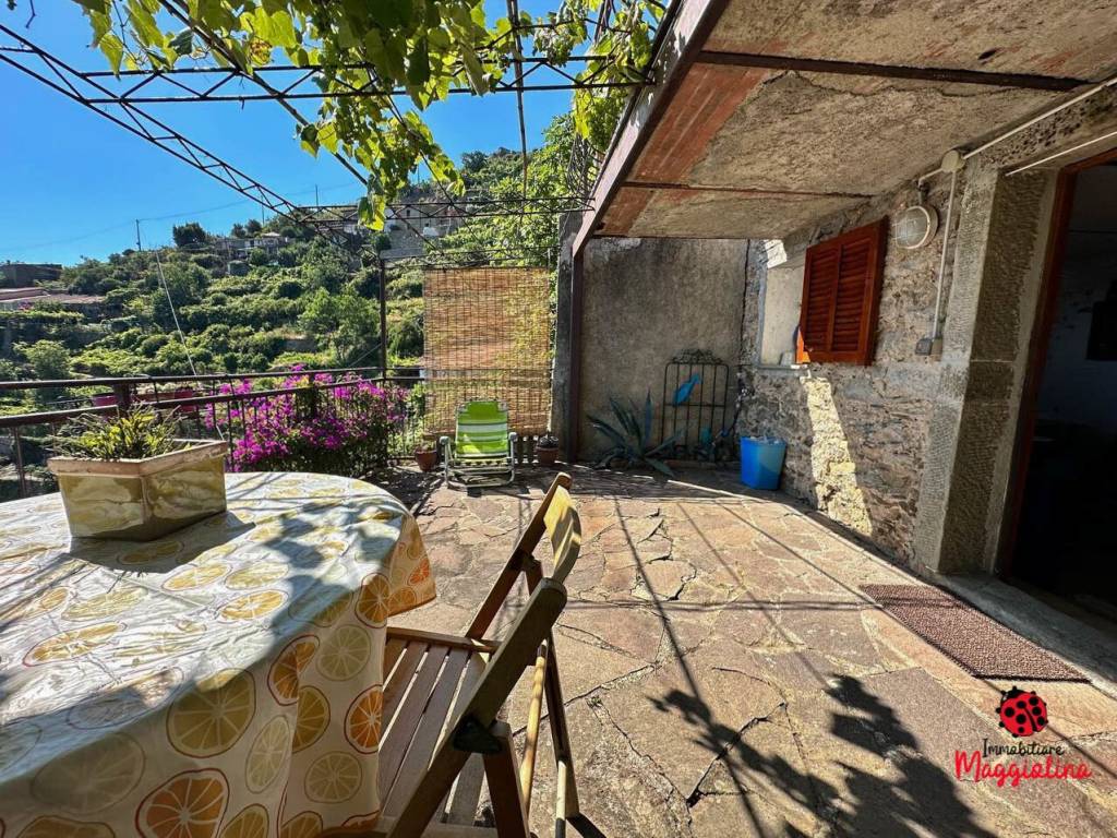 Rustico / casale a La spezia in Via Tramonti - Foto 2