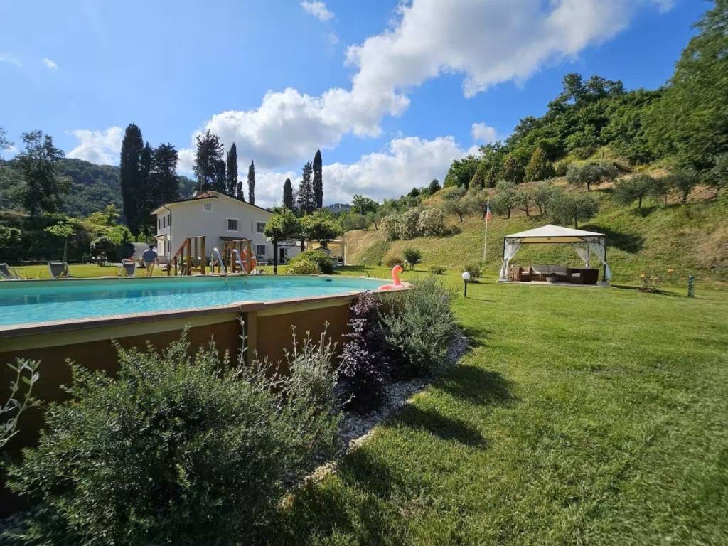 Villa a Camaiore in Via pian del rio, 8 - Foto 2