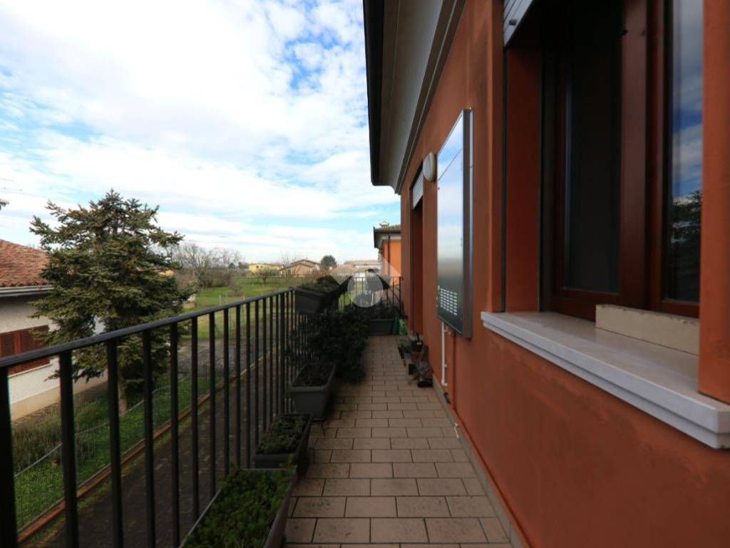 Appartamento a Roverbella in Via Solferino e S. Martino, 33 - Foto 4