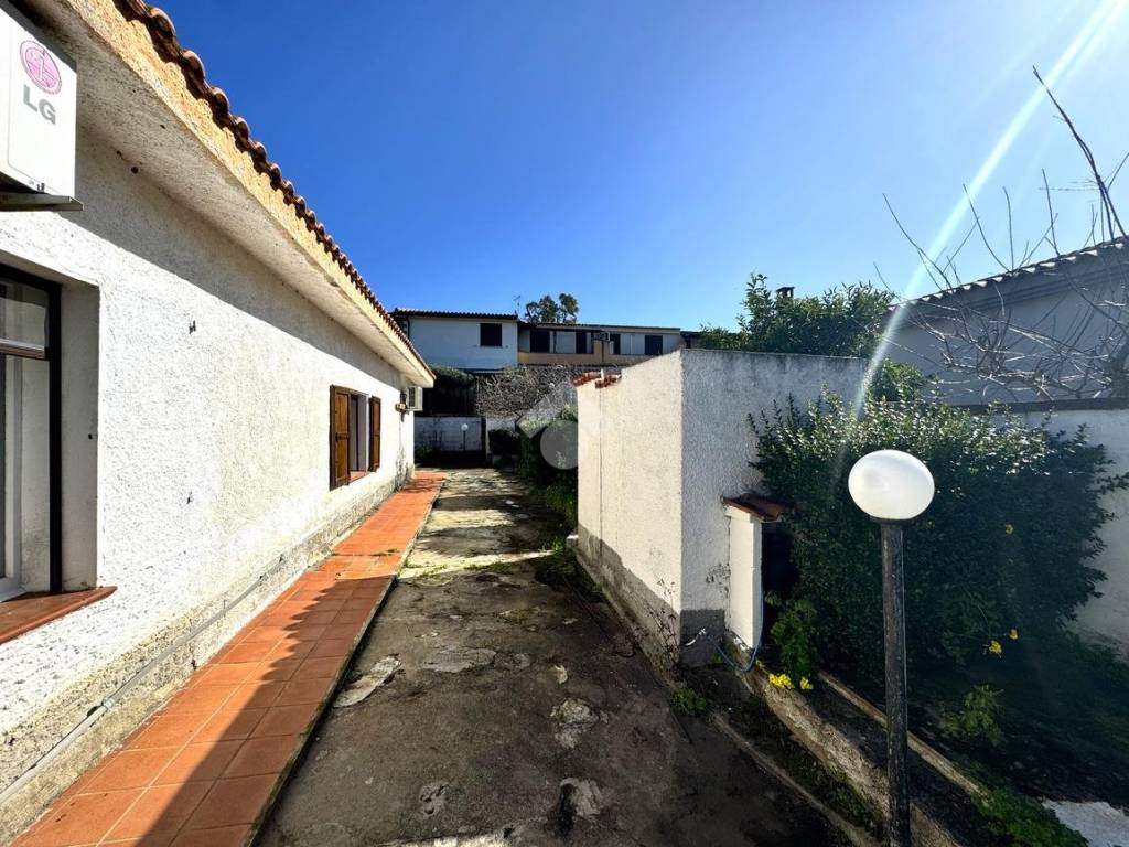 Villa a Budoni in Via Lago Maggiore, 15 - Foto 5