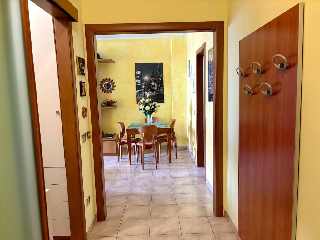 Appartamento a Pieve emanuele in Via dei Pini, 7 - Foto 4
