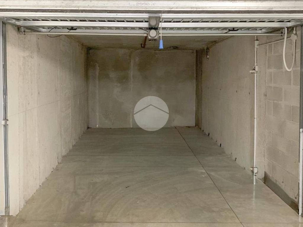 Box / garage a Treviglio in Via Roma, 1 - Foto 2