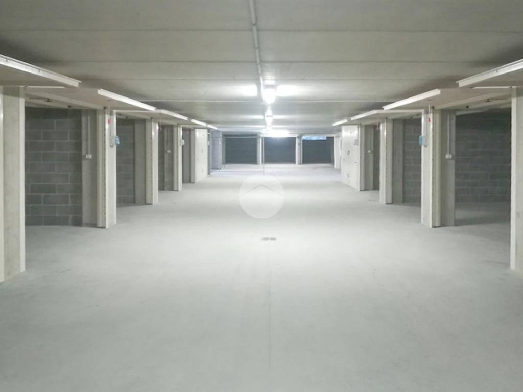 Box / garage a Treviglio in Via Roma, 1 - Foto 5