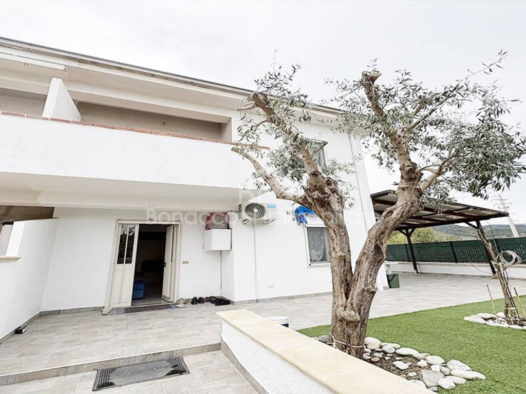 Villa a Calopezzati in Viale Macchia dell'Alba, 11 - Foto 3