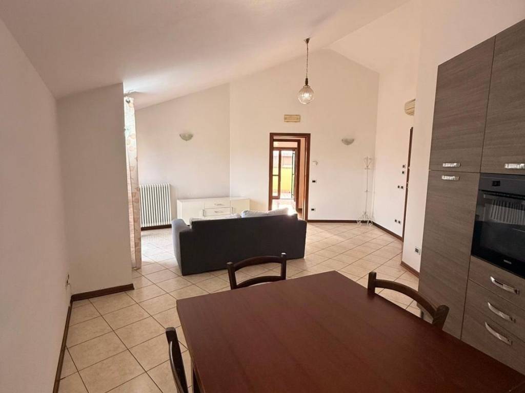 Appartamento a Cavezzo in Via Volturno, 44 - Foto 5