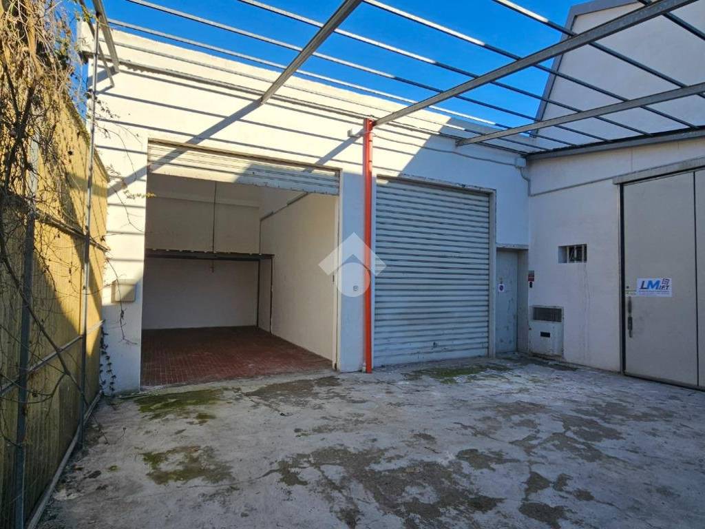 Immobile a Bollate in Via S. Bernardo, 67 - Foto 2