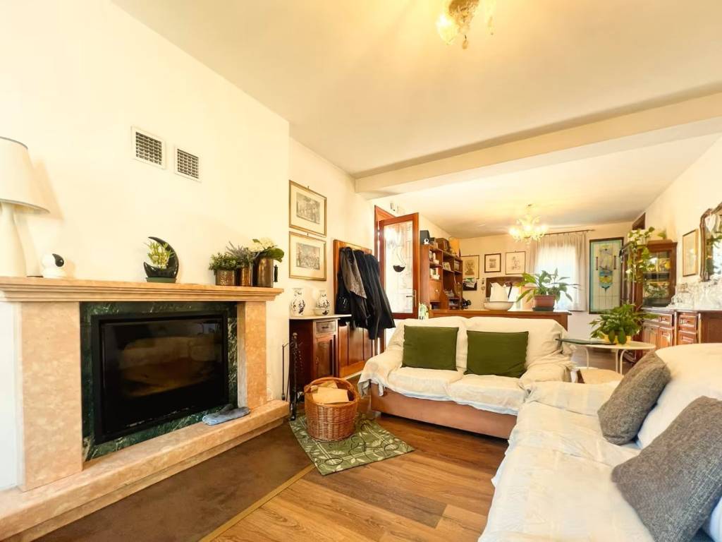 Villa a Mira in Via Marinai d'Italia, 3 - Foto 3