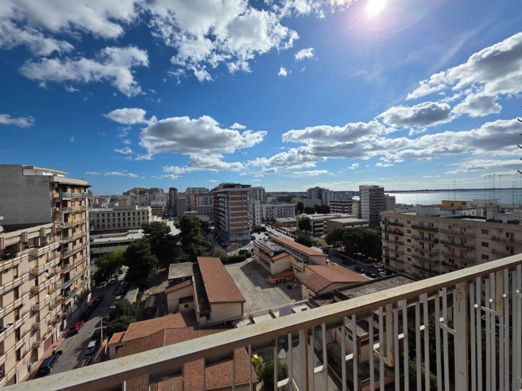 Appartamento a Taranto in Via Umbria, 65 - Foto 5