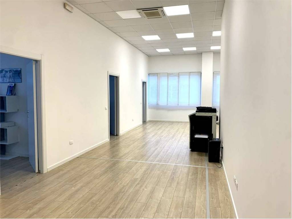 Immobile a Ancona in Via Primo Maggio, 56/A - Foto 4