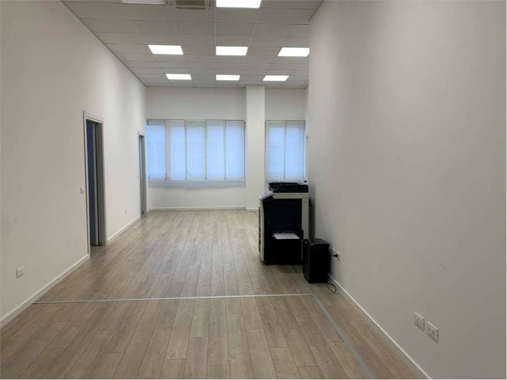 Immobile a Ancona in Via Primo Maggio, 56/A - Foto 5