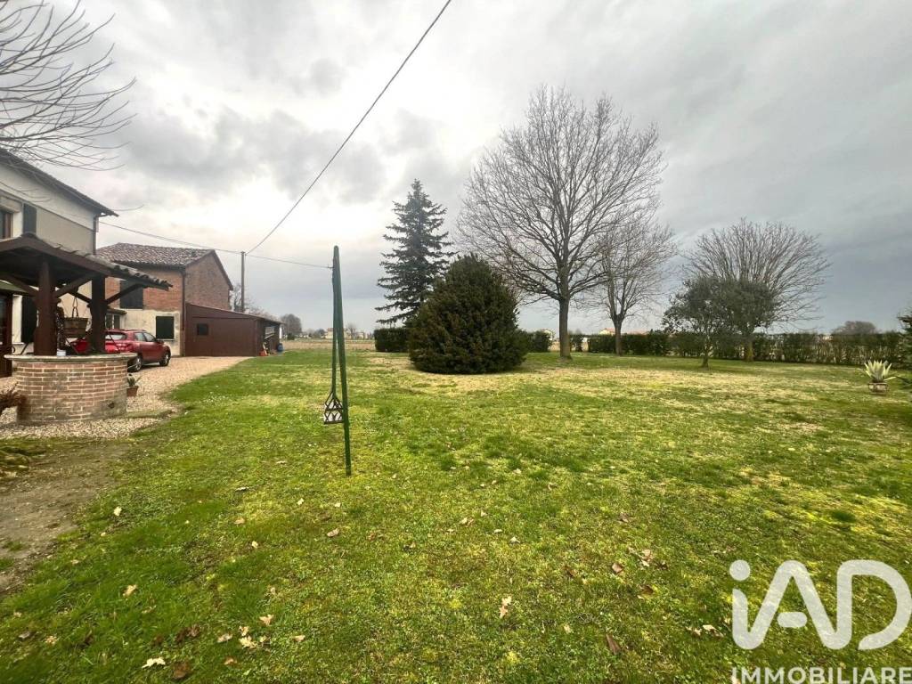 Villa a Mirandola in Via IMPERIALE - Foto 2