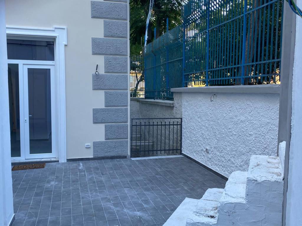 Appartamento a Napoli in Salita Cacciottoli, 6 - Foto 3