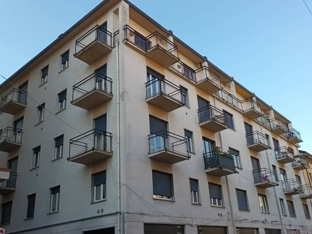 Appartamento a Como in Via Mentana - Foto 2