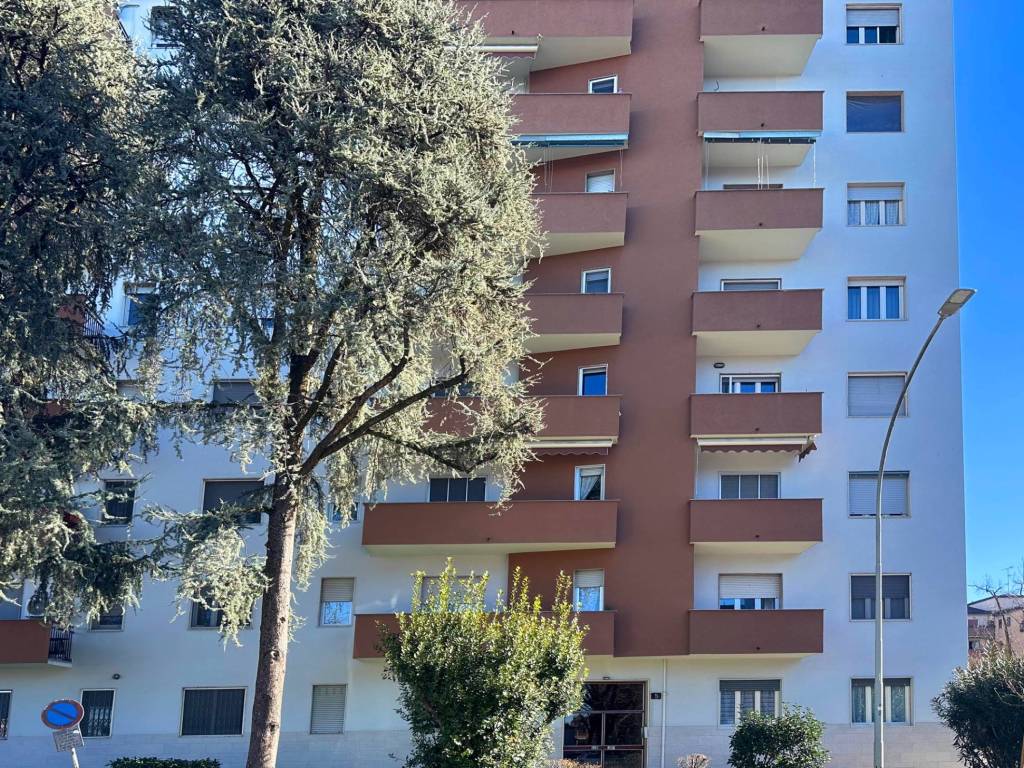 Appartamento a Corsico in Via Montello, 5 - Foto 3