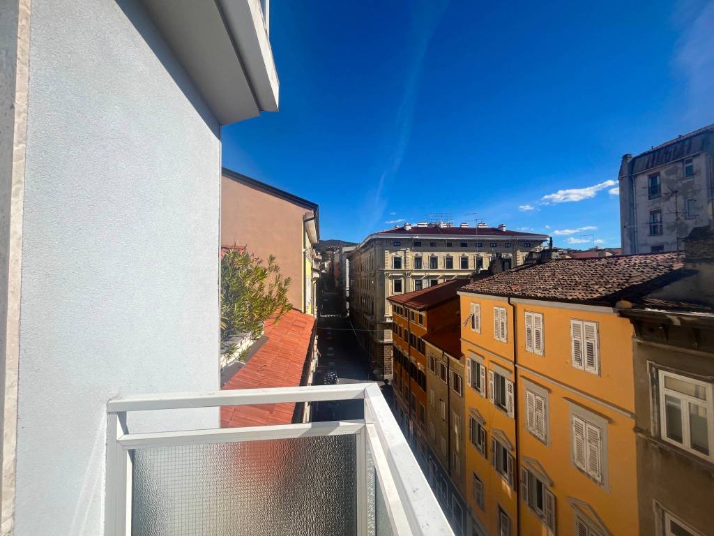 Appartamento a Trieste in Via della Ginnastica, 24 - Foto 3