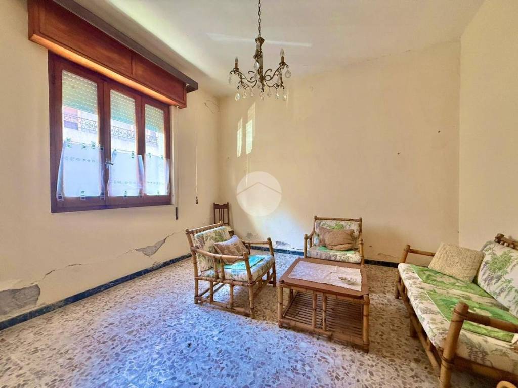 Appartamento a Quartu sant'elena in Via E. Pais, 47 - Foto 4