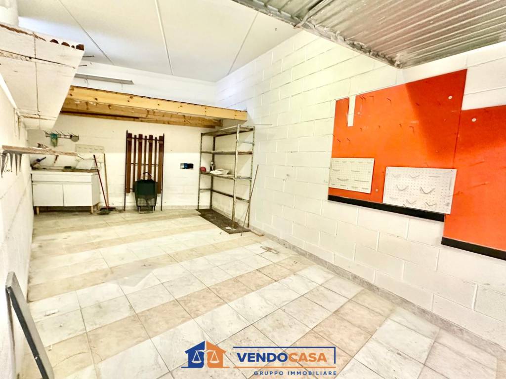 Box / garage a Loano in Via Isonzo - Foto 3