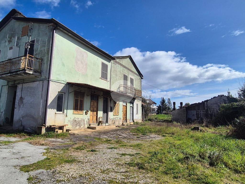 Casa indipendente a Frosinone in Via Selva Casilina, 126 - Foto 4