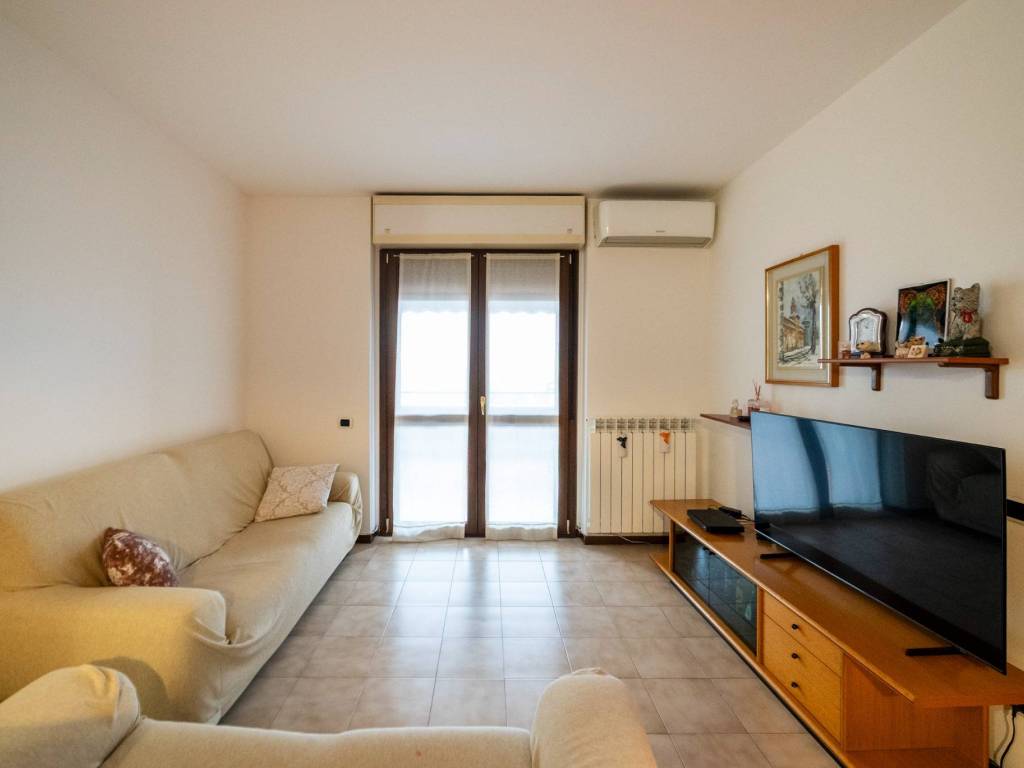 Appartamento a Cinisello balsamo in Via Leon Battista Alberti - Foto 3