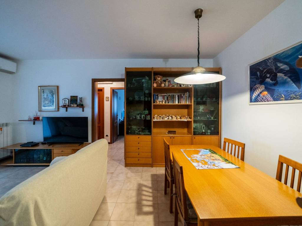 Appartamento a Cinisello balsamo in Via Leon Battista Alberti - Foto 4