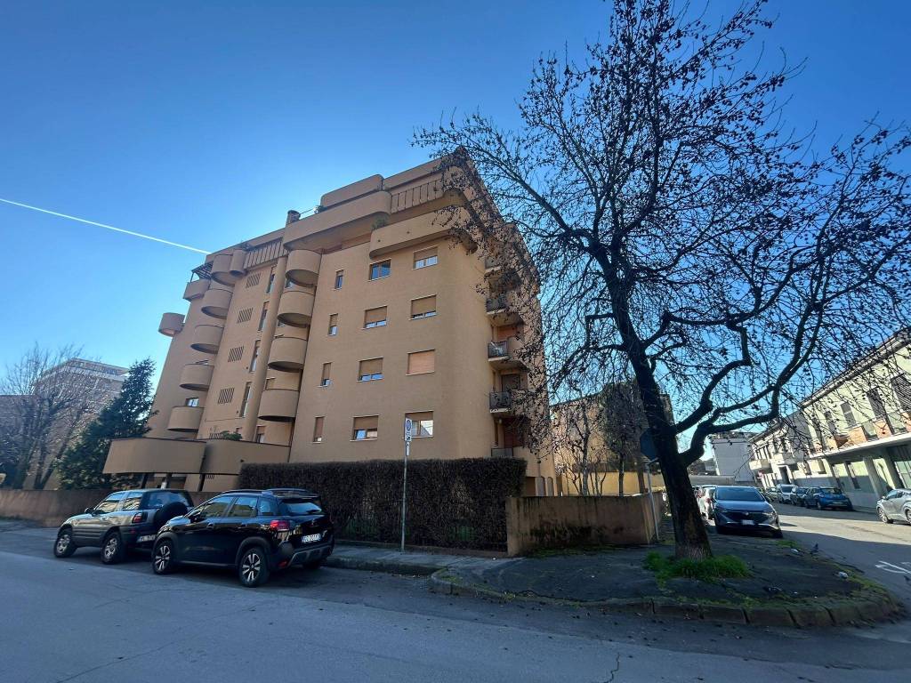 Appartamento a Lissone in Via Contardo Ferrini, 9 - Foto 3