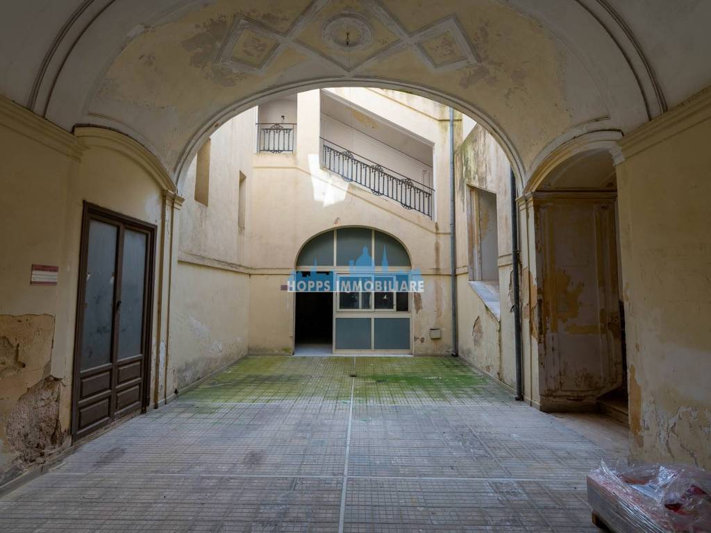Palazzo / stabile a Mazara del vallo in Via 20 Settembre - Foto 2