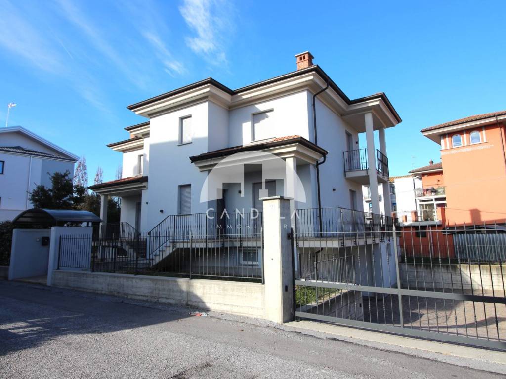 Villa a Mondovì in Via della Carassona - Foto 2