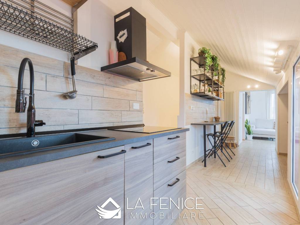 Attico / mansarda a La spezia in Via Sarzana, 341 - Foto 5