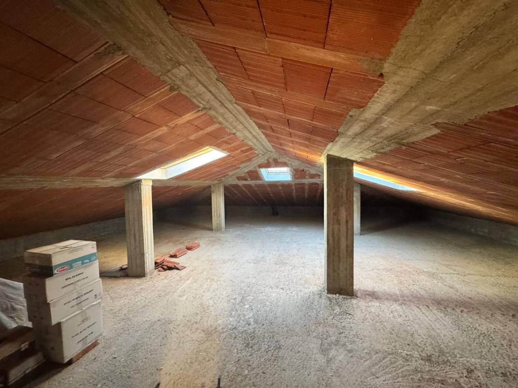 Attico / mansarda a Santo stefano di magra in Via Pussasqua - Foto 3